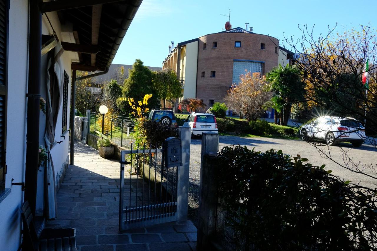 Hotel Il Canneto Порто Черезио Екстериор снимка