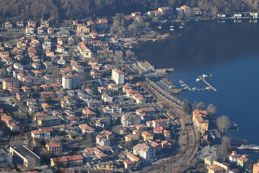 Hotel Il Canneto Порто Черезио Екстериор снимка